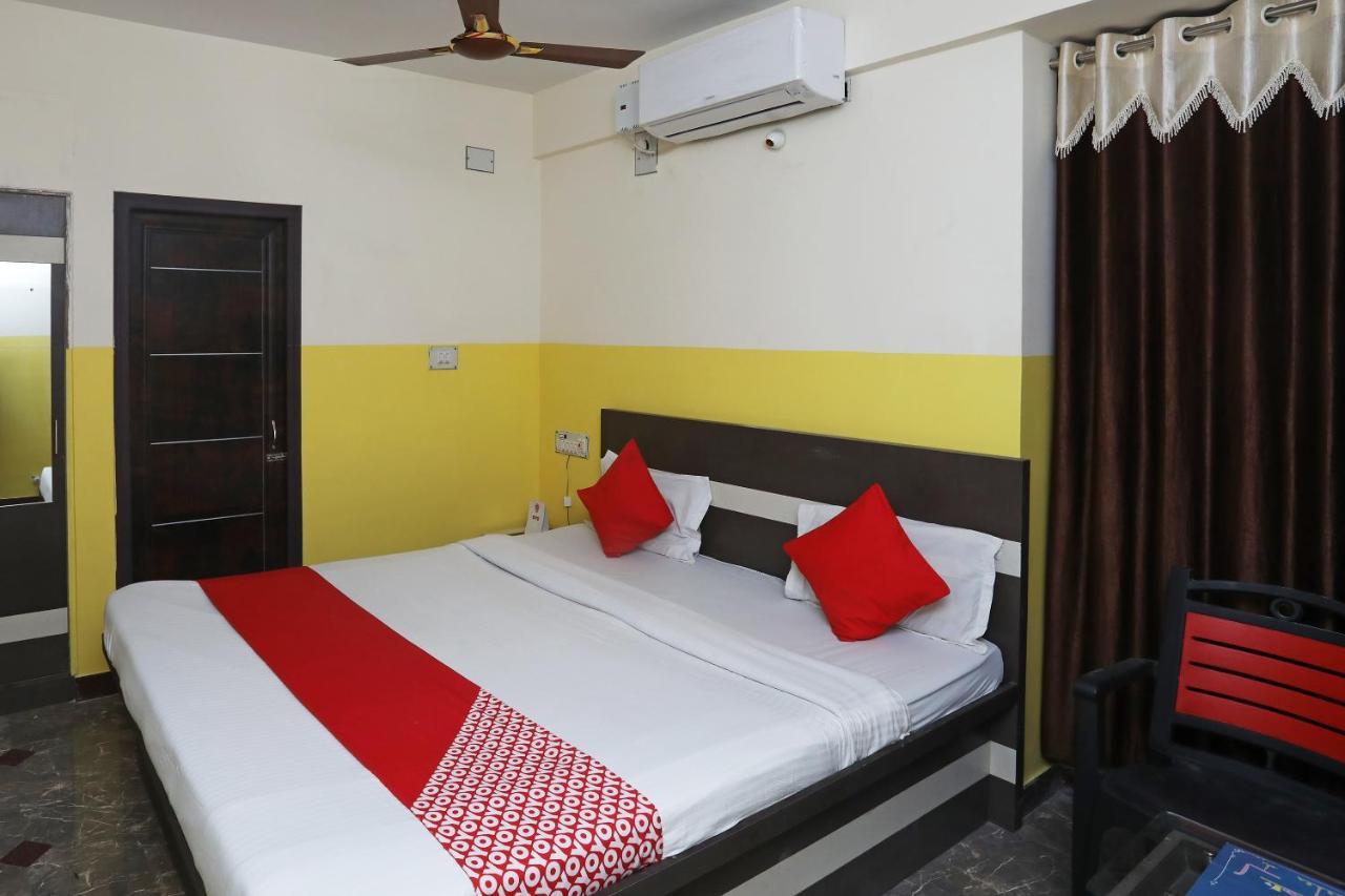 Oyo 26152 Hotel Aarush Digha  Exteriör bild