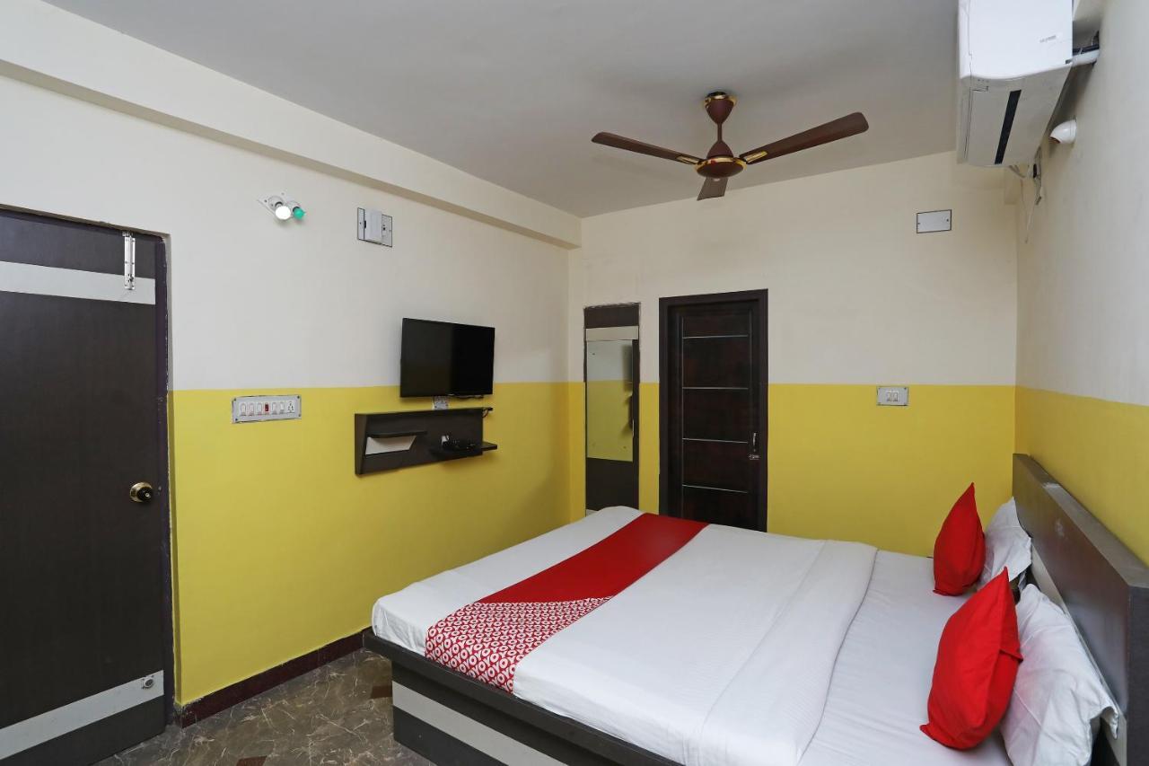 Oyo 26152 Hotel Aarush Digha  Exteriör bild