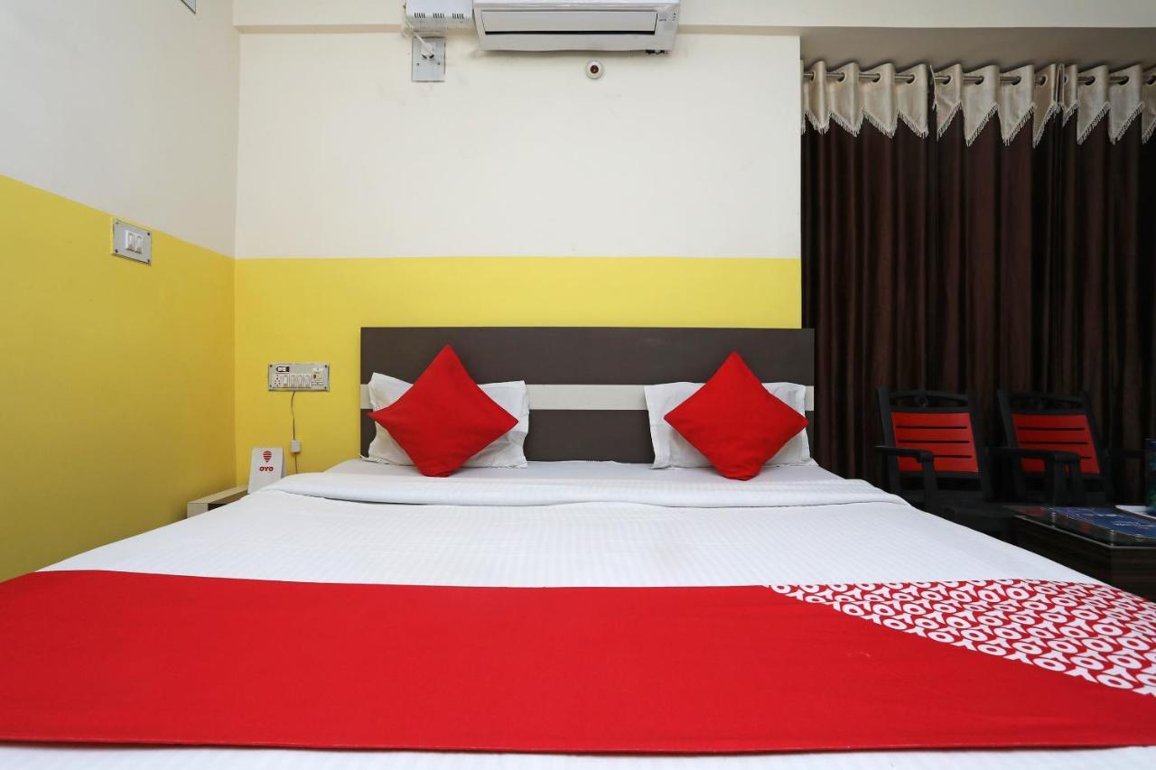 Oyo 26152 Hotel Aarush Digha  Exteriör bild