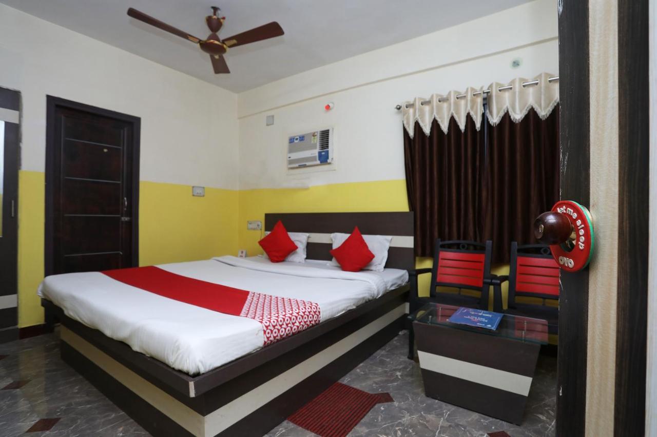 Oyo 26152 Hotel Aarush Digha  Exteriör bild