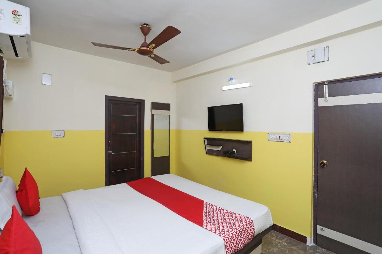 Oyo 26152 Hotel Aarush Digha  Exteriör bild