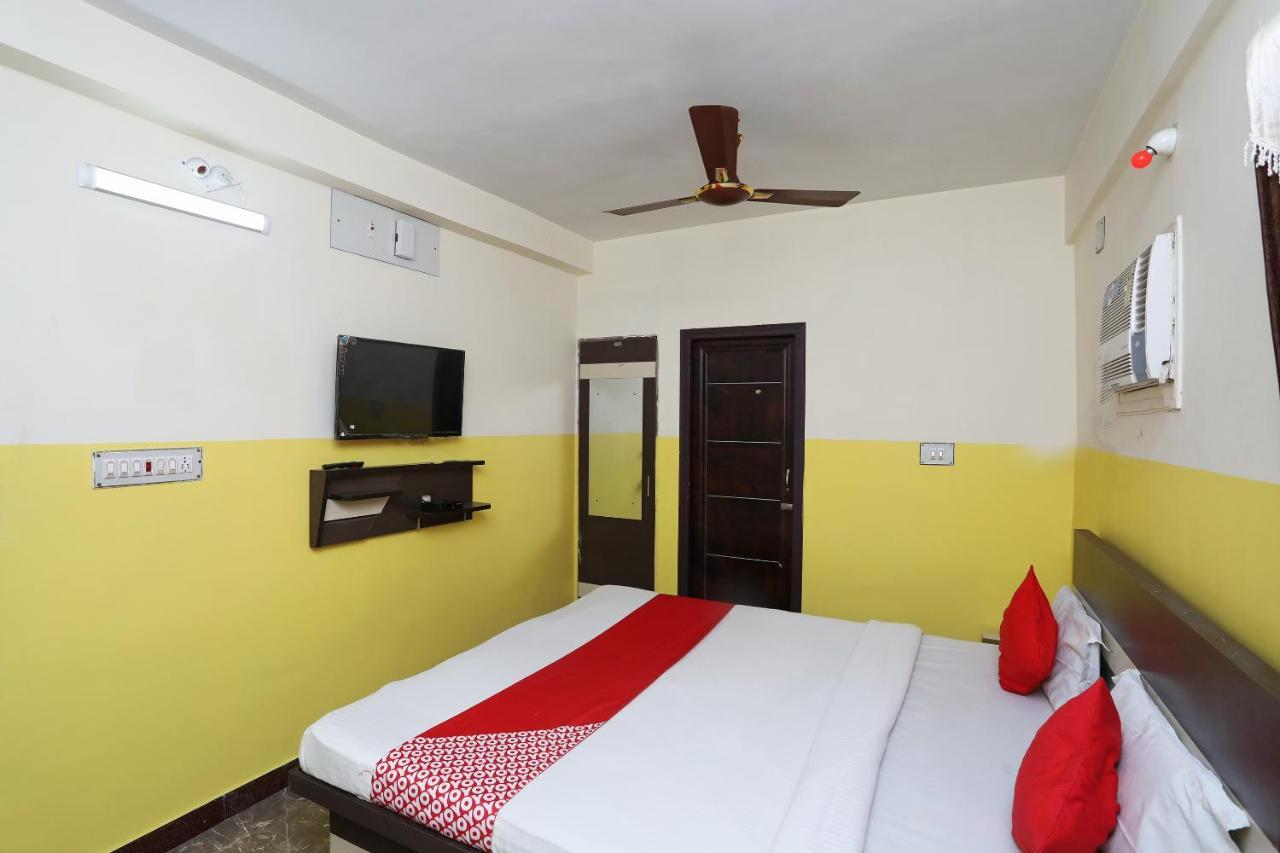 Oyo 26152 Hotel Aarush Digha  Exteriör bild